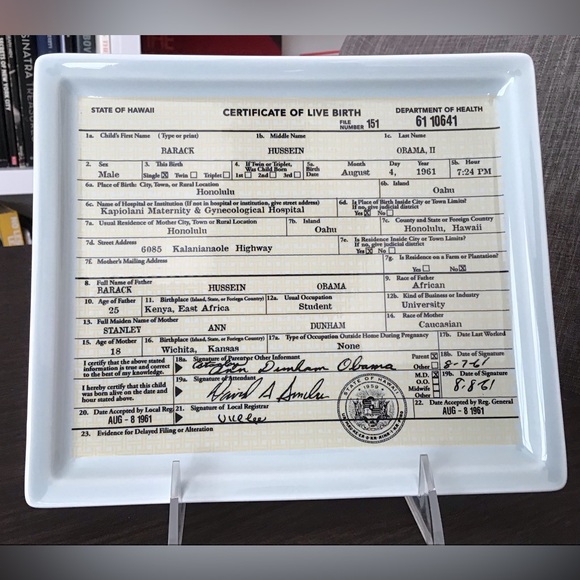 Fishs Eddy Other - Fishs Eddy Barack Obama Birth Certificate Tray